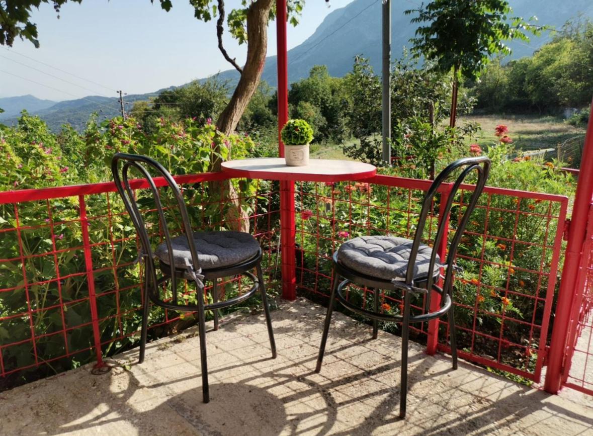 Georgaras Accommodation Platanoussa 外观 照片