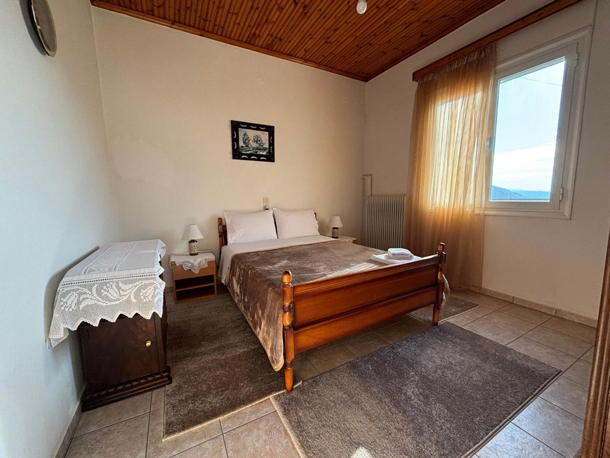 Georgaras Accommodation Platanoussa 外观 照片